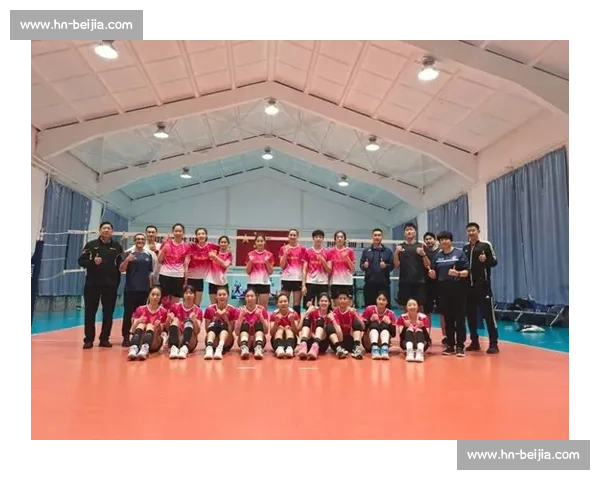 全运会女排精彩对决激烈上演 展现竞技风采与团队精神